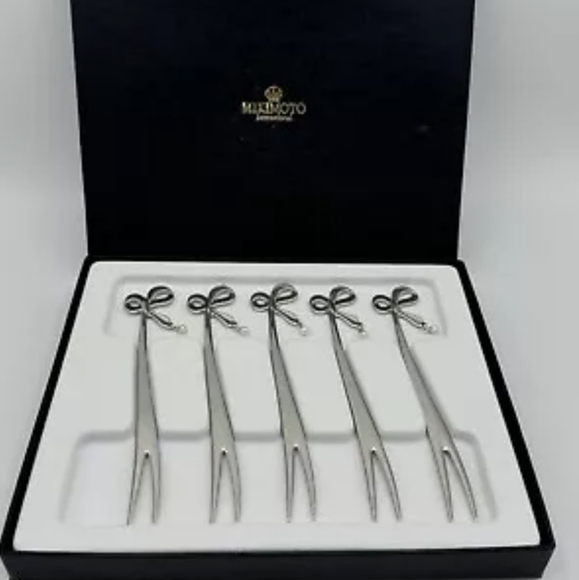 ❤️ Mikimoto International Pearl Silver Tone Fork Set - Picture 1 of 11